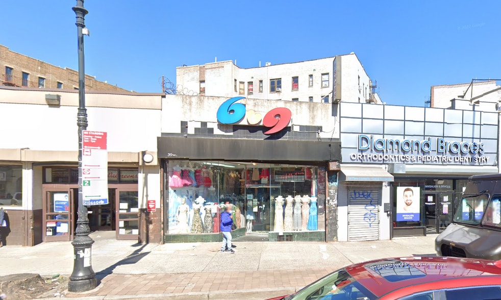 39 W Fordham Rd, Bronx, NY for sale - Primary Photo - Image 1 of 2