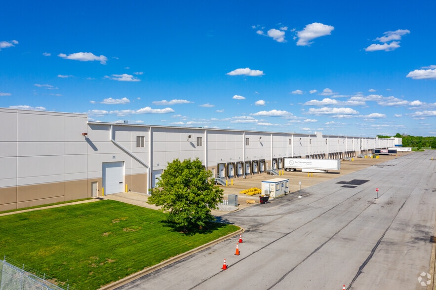 245 Couchville Industrial Blvd, Mount Juliet, TN for lease - Building Photo - Image 3 of 18