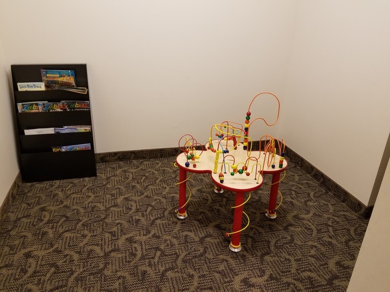 15 S 1000 E, Payson, UT for lease - Building Photo - Image 2 of 27