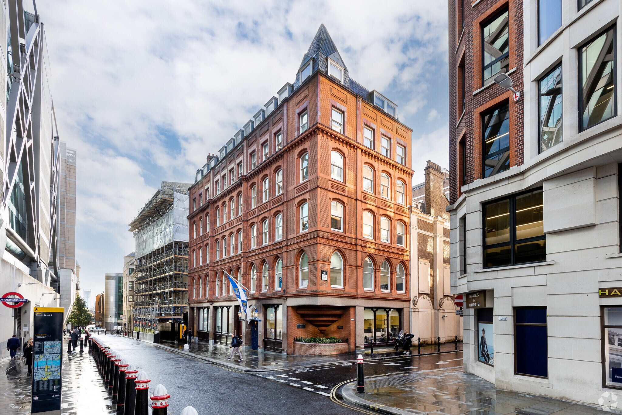 6 Dowgate Hl, London for lease Building Photo- Image 1 of 10