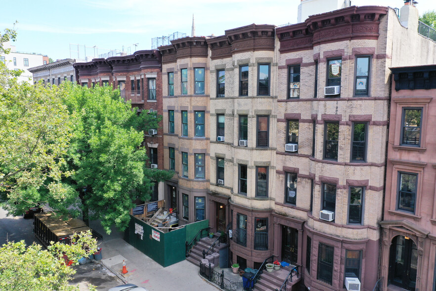 764 Union St, Brooklyn, NY for sale - Primary Photo - Image 1 of 1