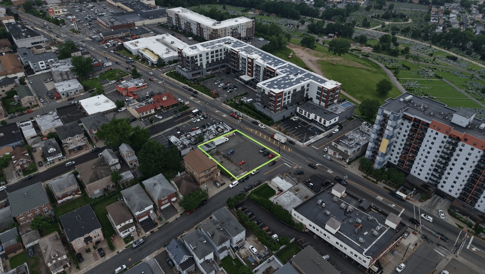 358 Bergen Blvd Fairview NJ 07022 - 358 Bergen Blvd Fairview NJ Aerial 3 Large 