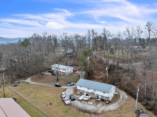 More details for 211 Timberlake Cir, Jacksboro, TN - Multifamily for Sale