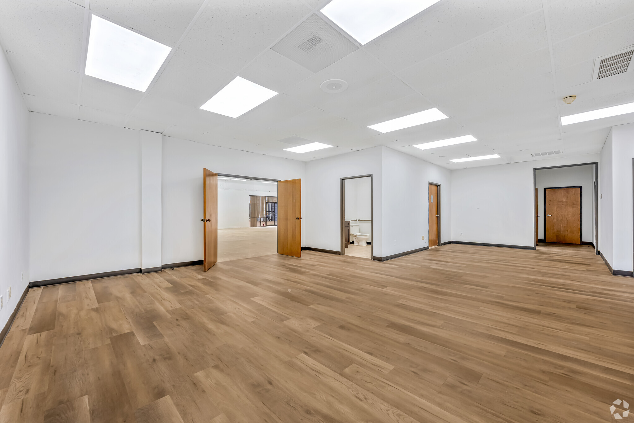 3150 Premier Dr, Irving, TX for lease Building Photo- Image 1 of 5