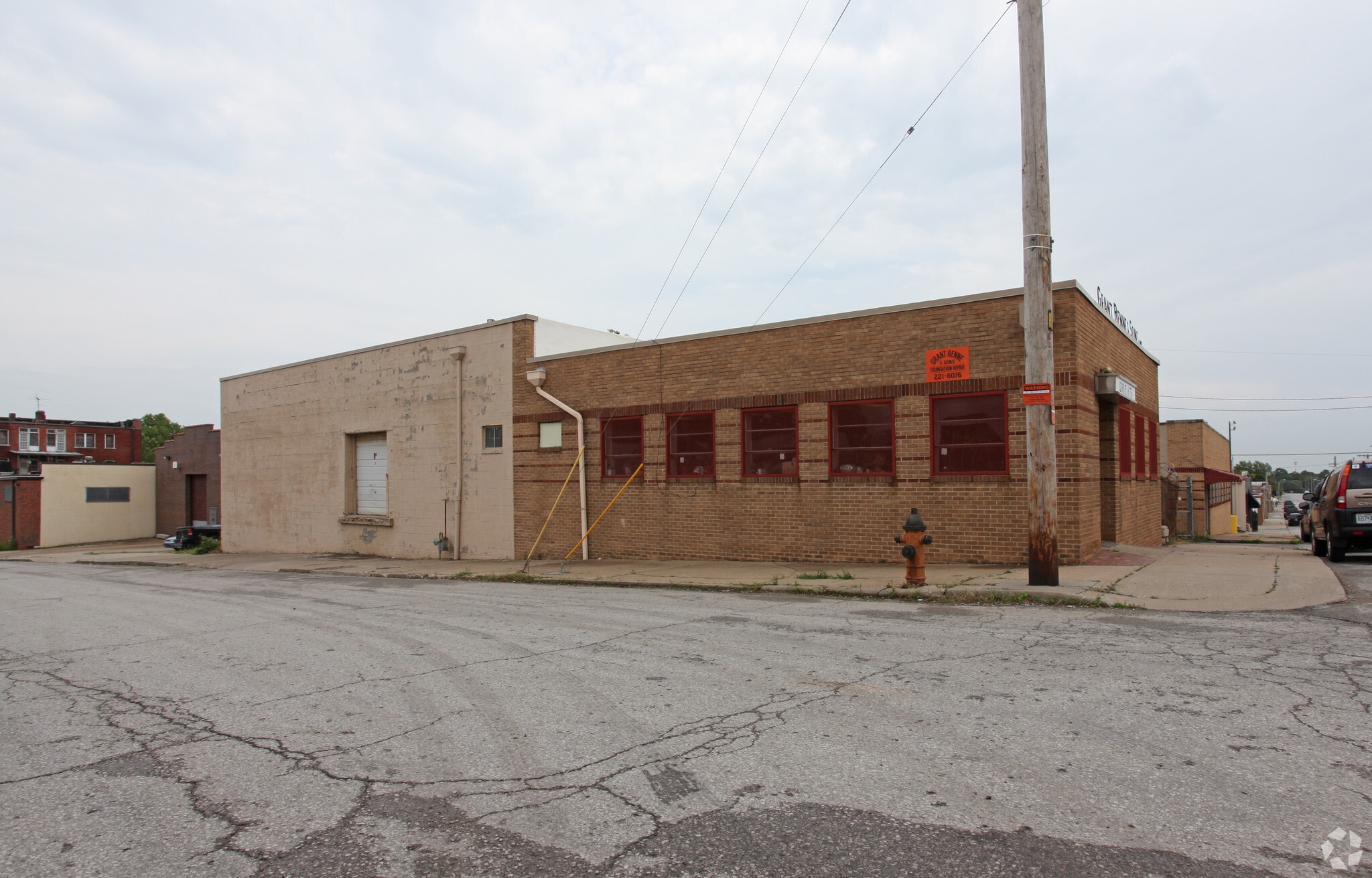 1200 E 8th St, Kansas City, MO for lease Primary Photo- Image 1 of 4