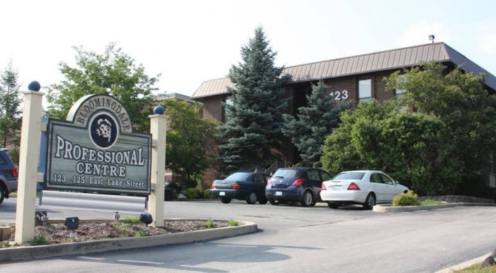 123 E Lake St, Bloomingdale, IL for lease - Building Photo - Image 3 of 9