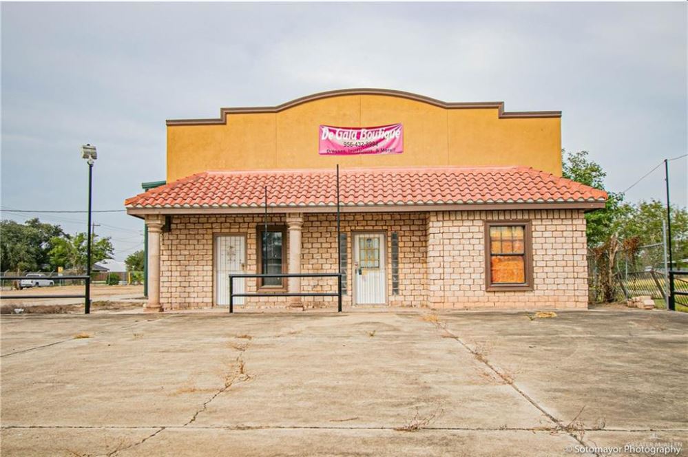 1108 Expressway 83, Penitas, TX for sale Primary Photo- Image 1 of 1