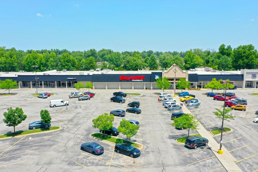 7519 Outer Loop, Louisville, KY for lease - Building Photo - Image 2 of 13