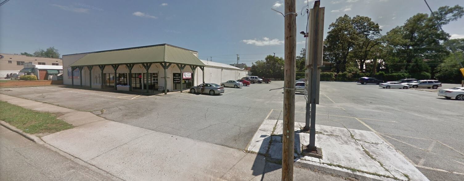 1300 N Main St, High Point, NC for sale Building Photo- Image 1 of 1