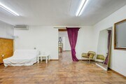 Interior local