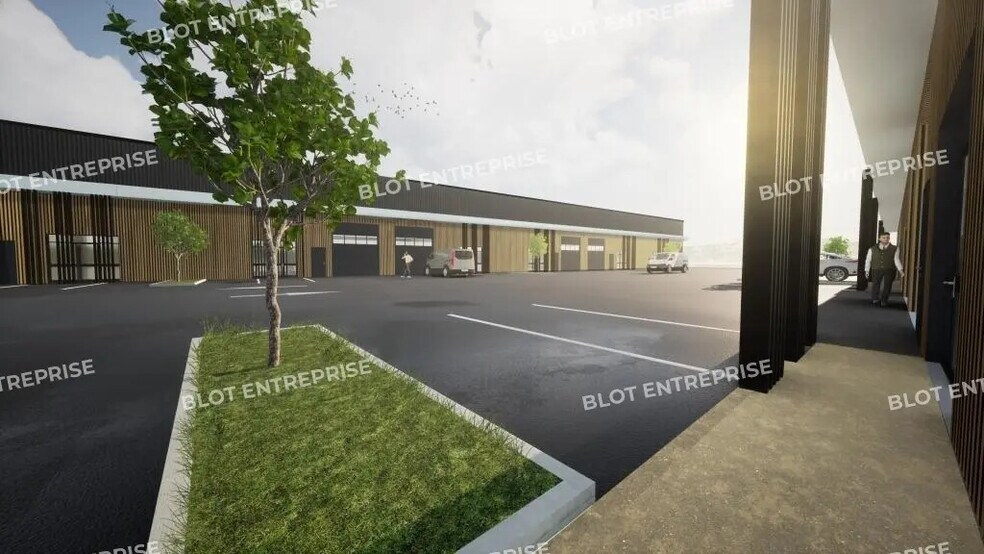 Office in Châteaubourg for lease - Building Photo - Image 2 of 6
