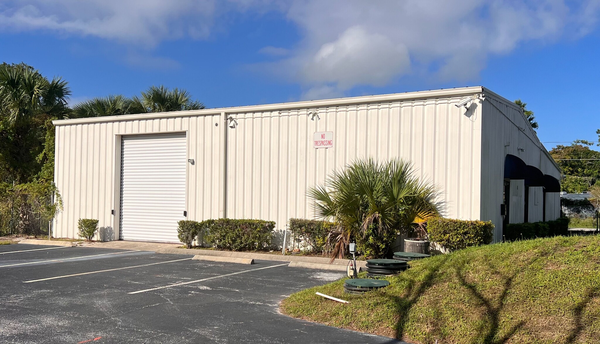 5066 Edgewater Dr, Orlando, FL for sale Building Photo- Image 1 of 1