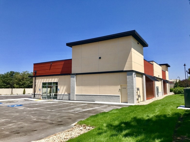 2976 E Overland Rd, Meridian, ID for lease - Building Photo - Image 2 of 4