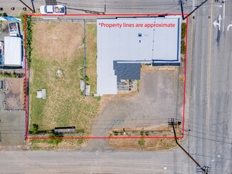 More details for 119 S Calapooia St, Sutherlin, OR - Retail for Sale