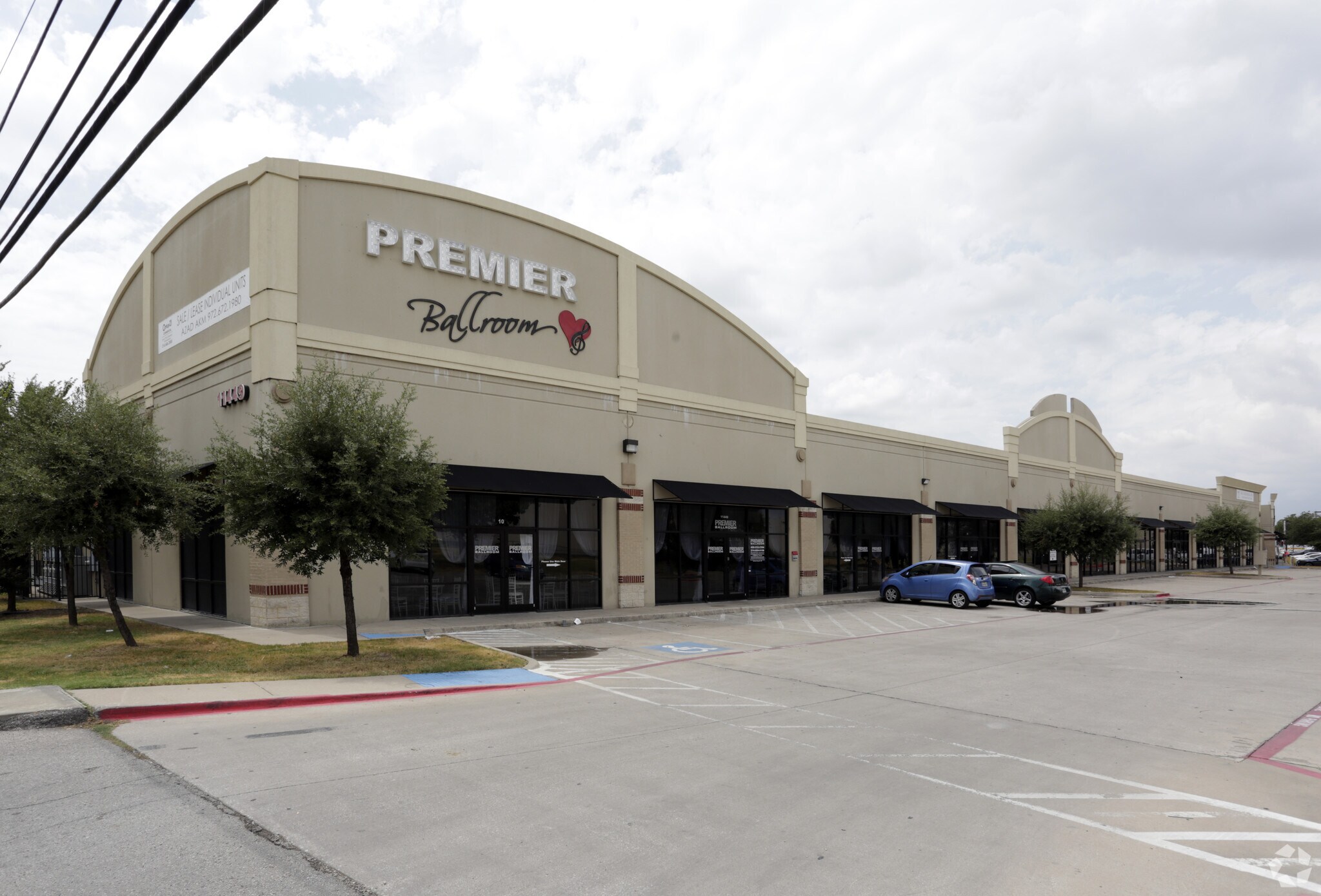 11500 Harry Hines Blvd, Dallas, TX for sale Primary Photo- Image 1 of 1