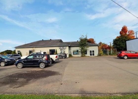 4825 Boul Guillaume Couture, Lévis, QC for sale - Primary Photo - Image 1 of 1