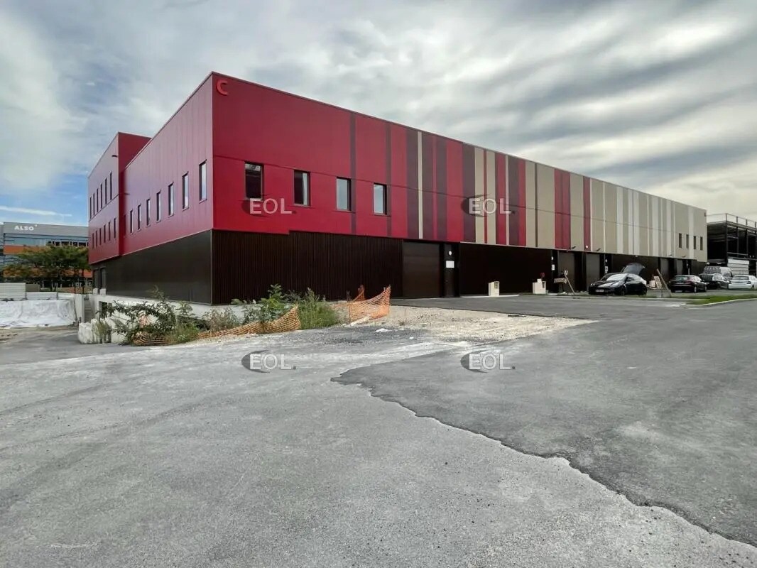 Office in Gennevilliers for lease Building Photo- Image 1 of 14