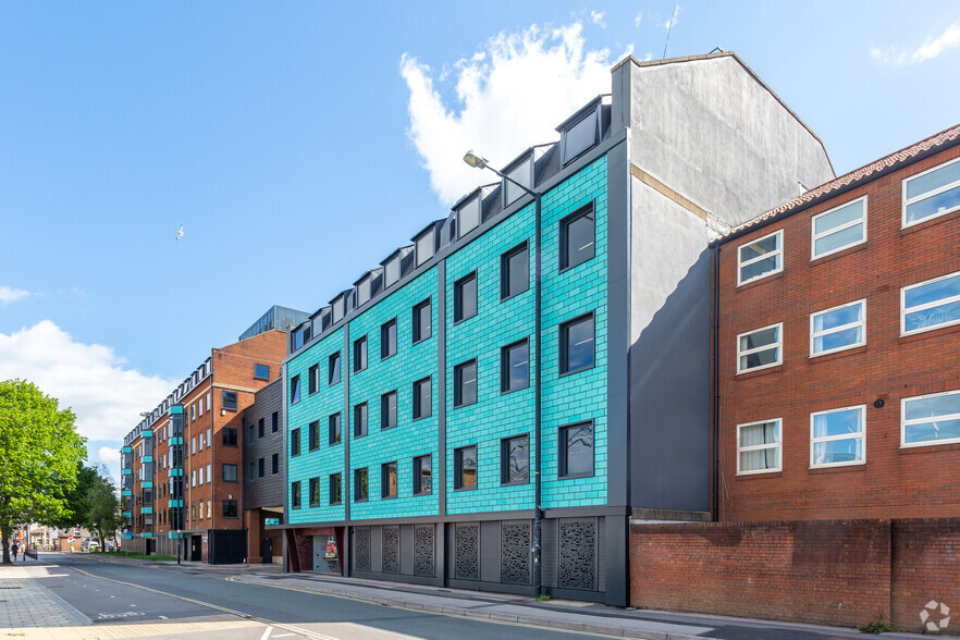 10 Wapping Rd, Bristol for lease - Primary Photo - Image 1 of 4