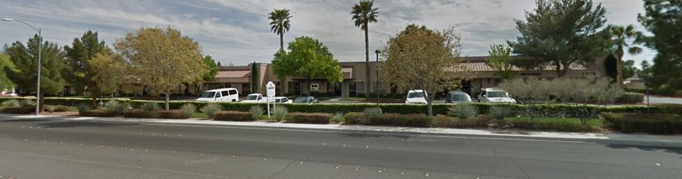 2675 E Patrick Ln, Las Vegas, NV for lease - Building Photo - Image 3 of 7
