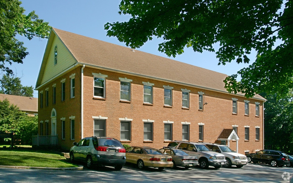 83 Chestnut Rd, Paoli, PA for lease - Primary Photo - Image 1 of 30