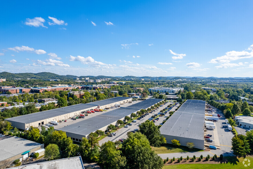 7106 Crossroads Blvd, Brentwood, TN for lease - Aerial - Image 3 of 7