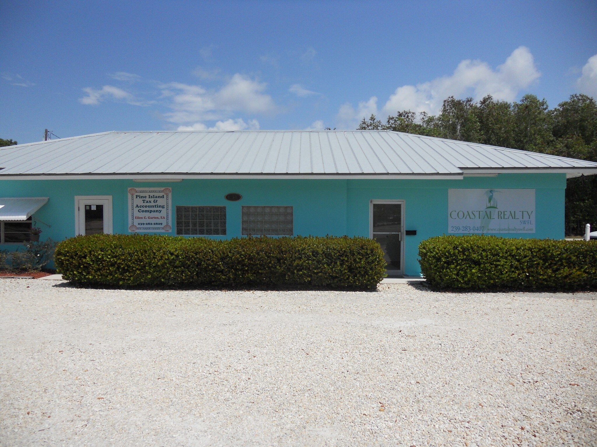 10530 Stringfellow Rd, Bokeelia, FL for sale Building Photo- Image 1 of 8