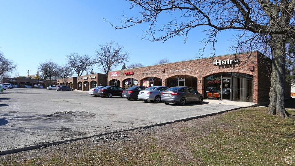 400 W Dundee Rd, Buffalo Grove, IL for sale - Primary Photo - Image 1 of 1