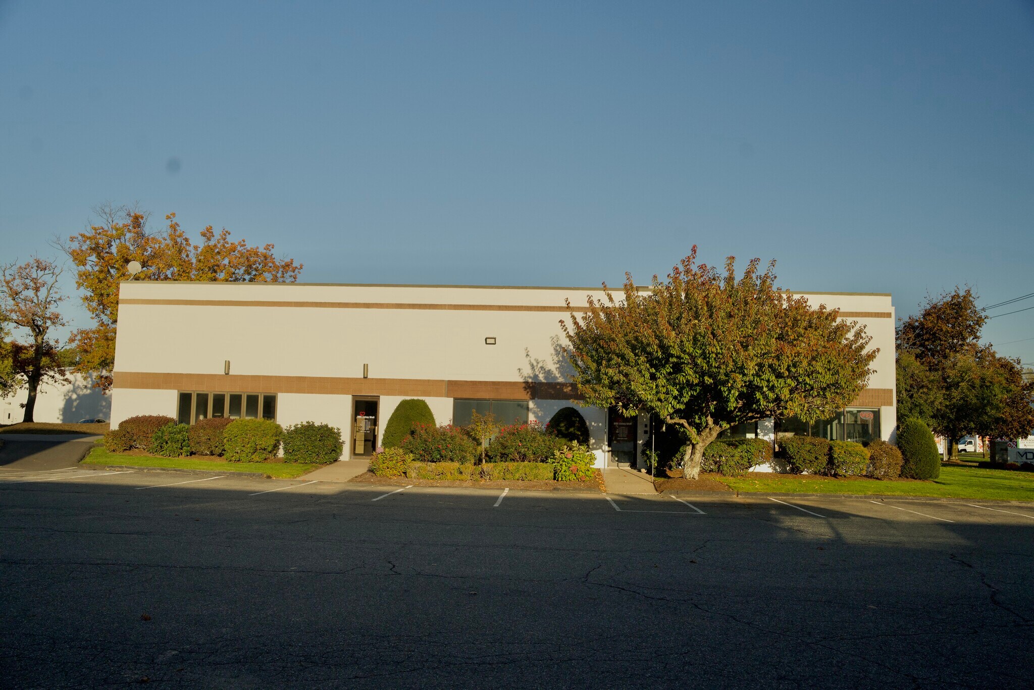 85 Commerce St, Glastonbury, CT for sale Building Photo- Image 1 of 1