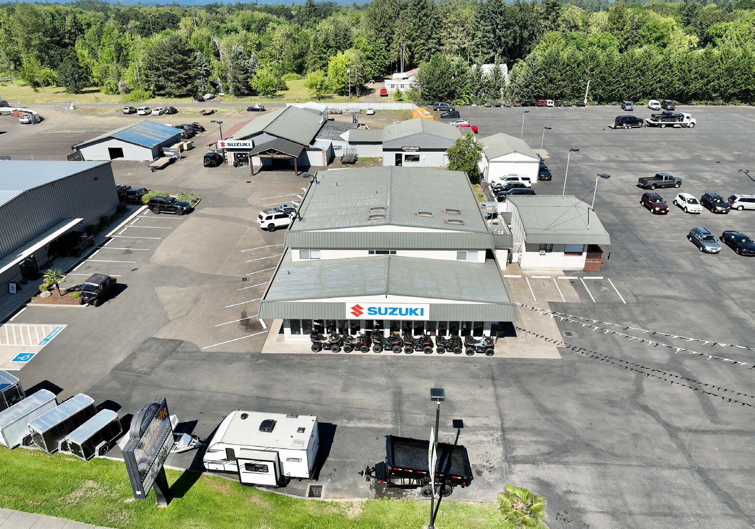 5040 Pacific Blvd SW, Albany, OR for sale Primary Photo- Image 1 of 4