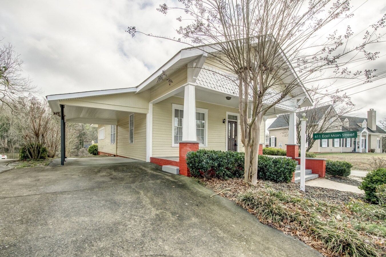 611 E Main St, Canton, GA 30114