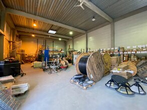 112 Quai De Bezons, Argenteuil for lease Interior Photo- Image 2 of 9