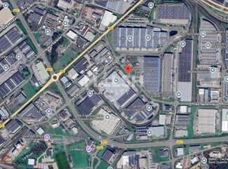 More details for Multiple Space Uses for Lease