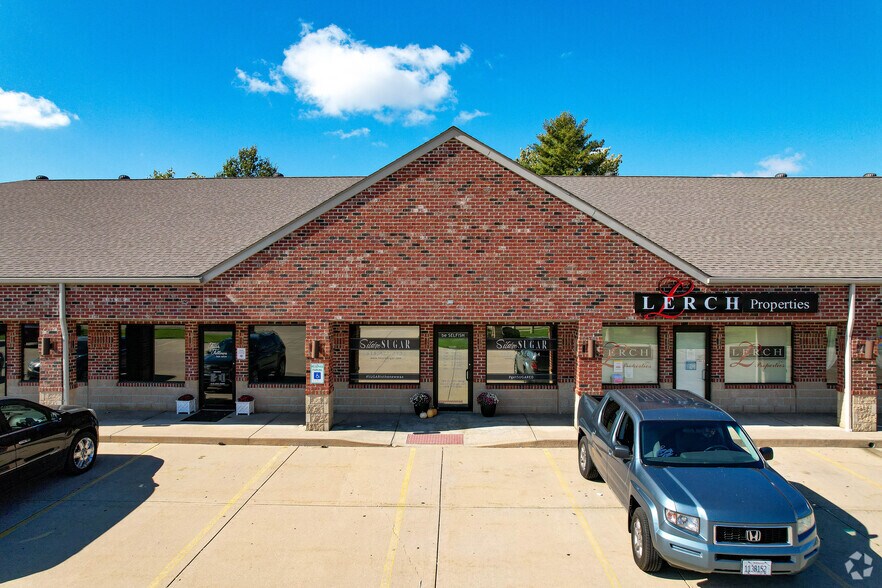 2921 N Center St, Maryville, IL 62062 Medical Office for Lease