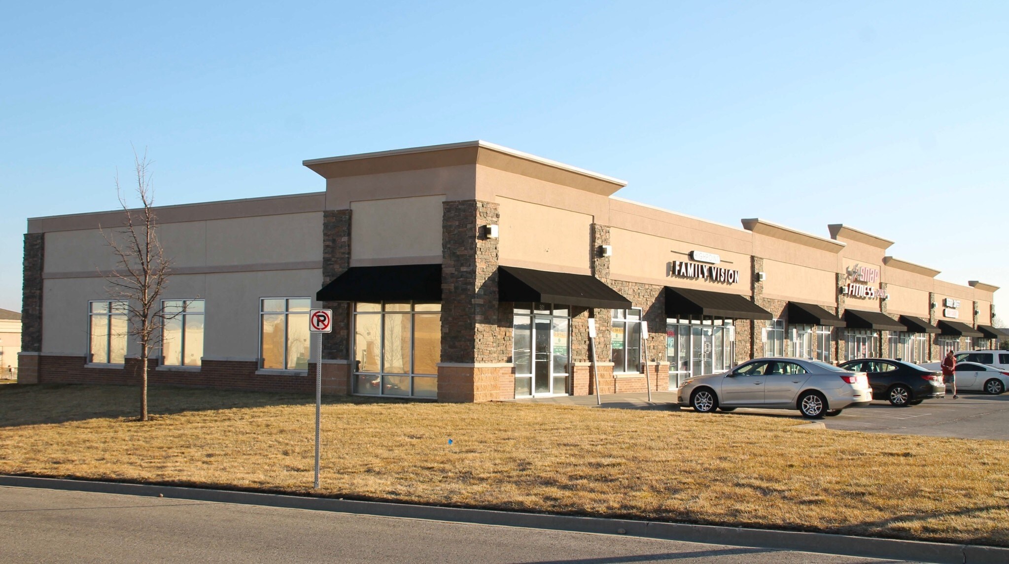 5431-5441 Roberts St, Shawnee, KS for sale Building Photo- Image 1 of 1