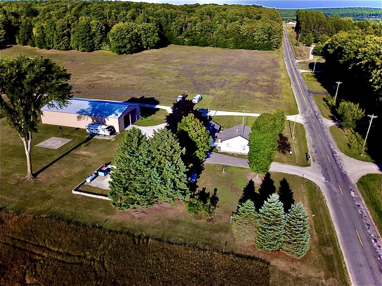 Bob's Septic Service, Alanson, MI for sale - Building Photo - Image 2 of 19