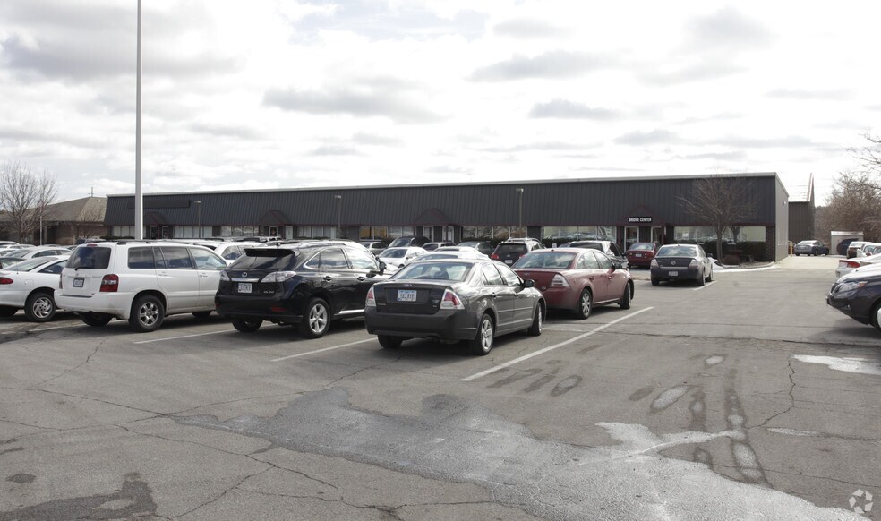 10190 Hickman Ct, Clive, IA for sale - Primary Photo - Image 1 of 1