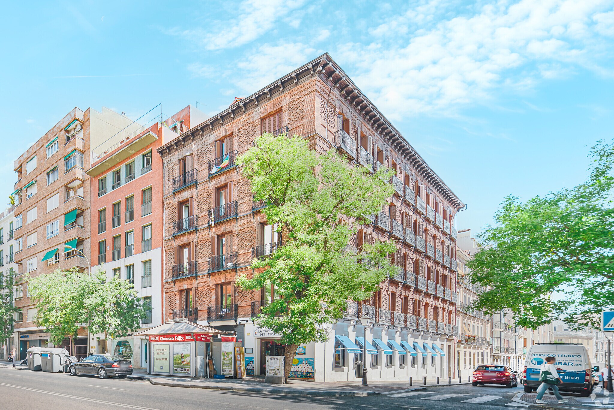 Calle de Santa Engracia, 26, Madrid, Madrid for sale Primary Photo- Image 1 of 1