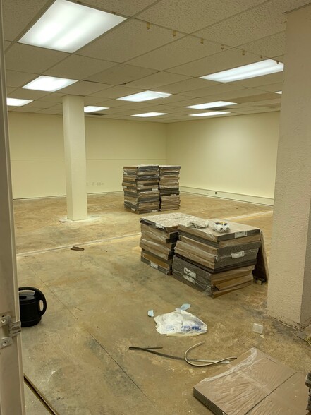 634 E Main St, Stockton, CA for lease - Interior Photo - Image 3 of 19