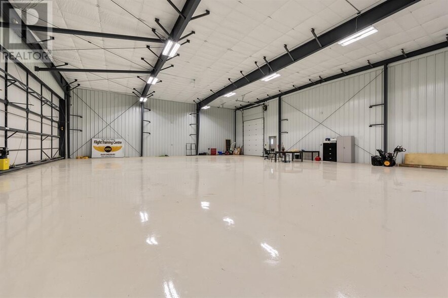 Portfolio of 2 For Sale portfolio of 2 properties for sale on LoopNet.com - Building Photo - Image 3 of 6