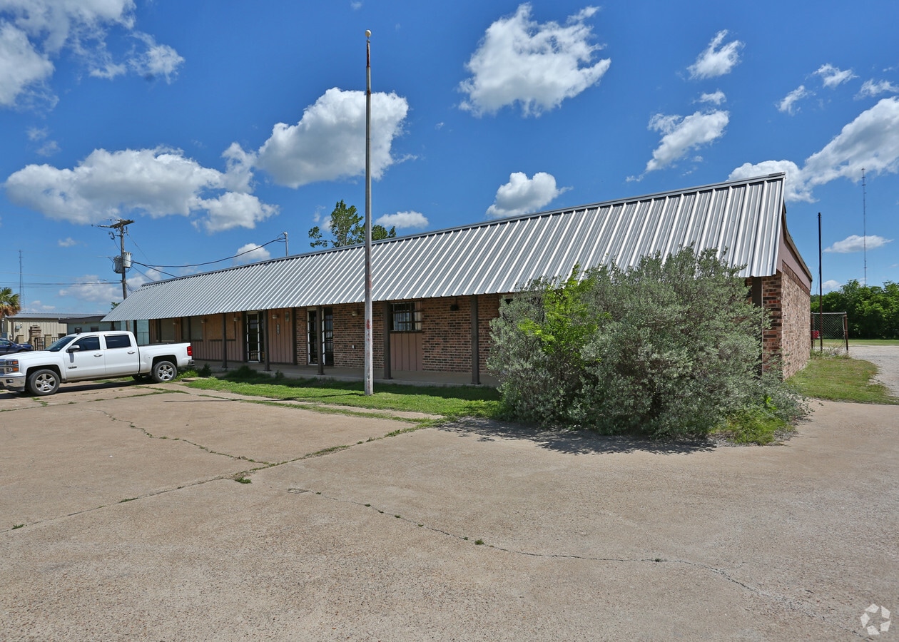 10400 FM 1902, Crowley, TX 76036