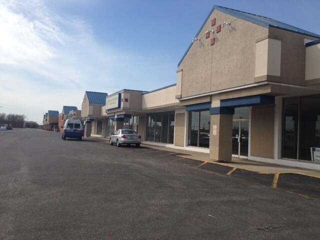 1834-1890 E 2nd St, Defiance, OH for sale Building Photo- Image 1 of 1