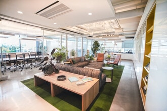 5113-5139 Elbow Dr SW, Calgary, AB for lease Interior Photo- Image 2 of 15