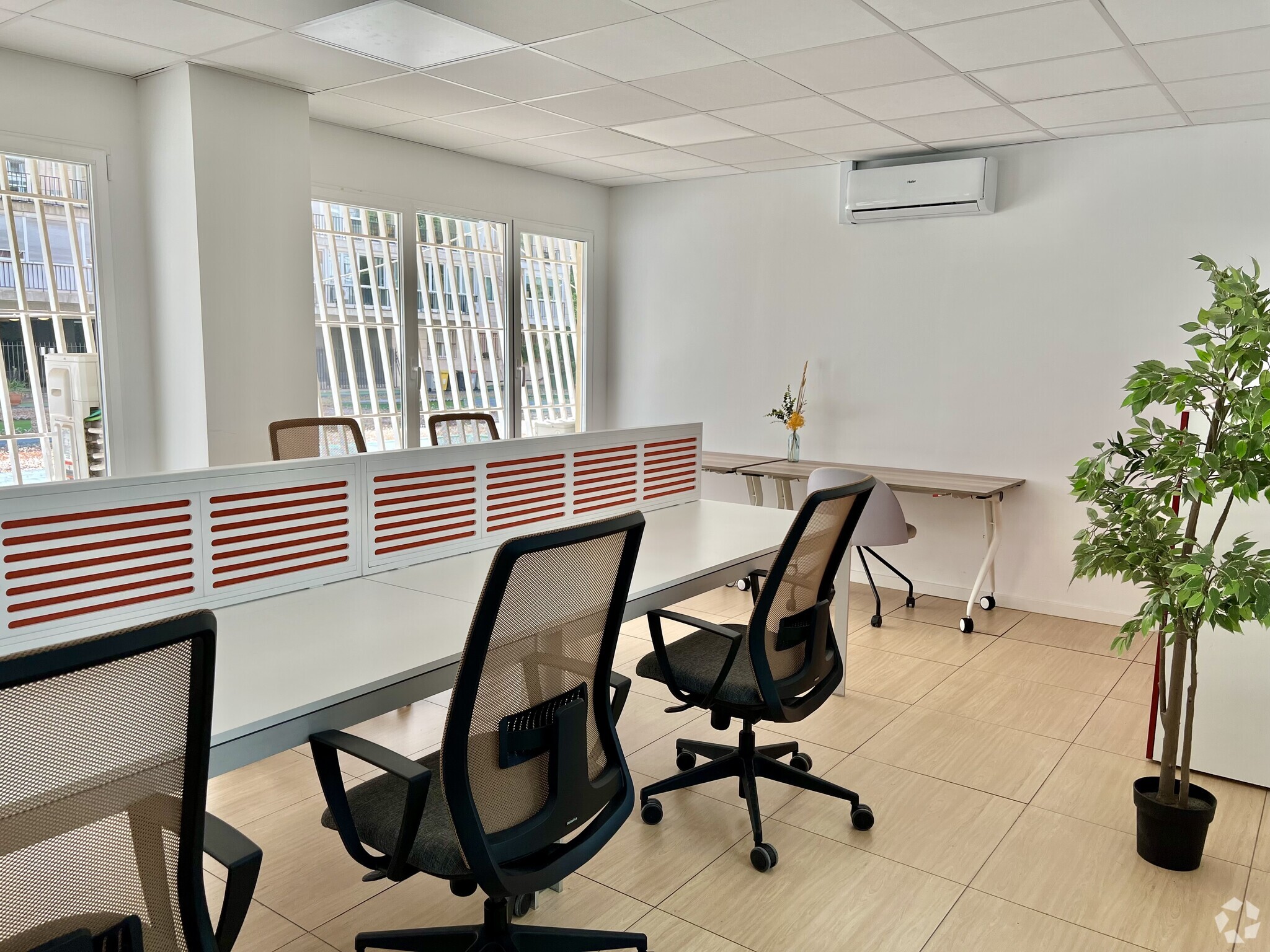 Calle Joan Maragall, 56, Madrid, Madrid for lease Interior Photo- Image 1 of 6