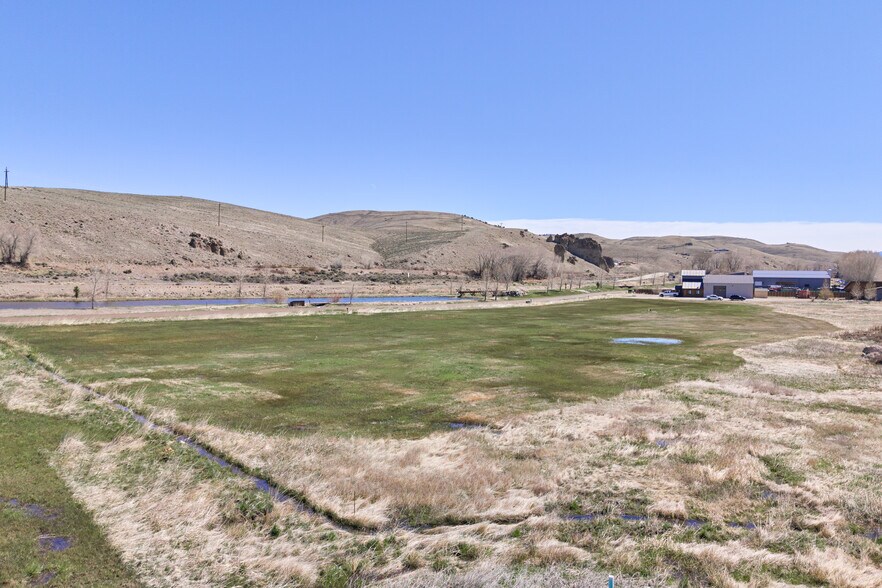 230 Griffing Rd, Gunnison, CO for sale - Building Photo - Image 2 of 9