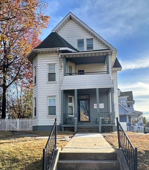 300 W Main St, New Britain, CT for sale - Building Photo - Image 1 of 21