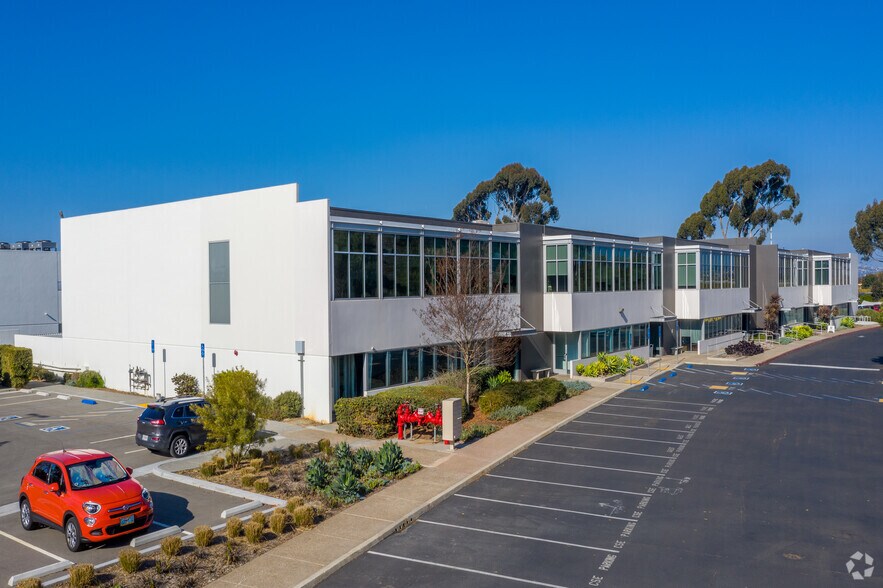3980 Sherman St, San Diego, CA for lease - Building Photo - Image 1 of 6