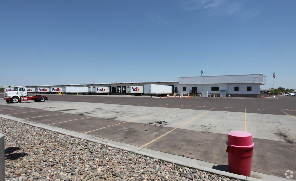 7160 W Sherman St, Phoenix, AZ for lease - Primary Photo - Image 3 of 7