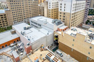 217-219 E Houston St, San Antonio, TX - AERIAL  map view