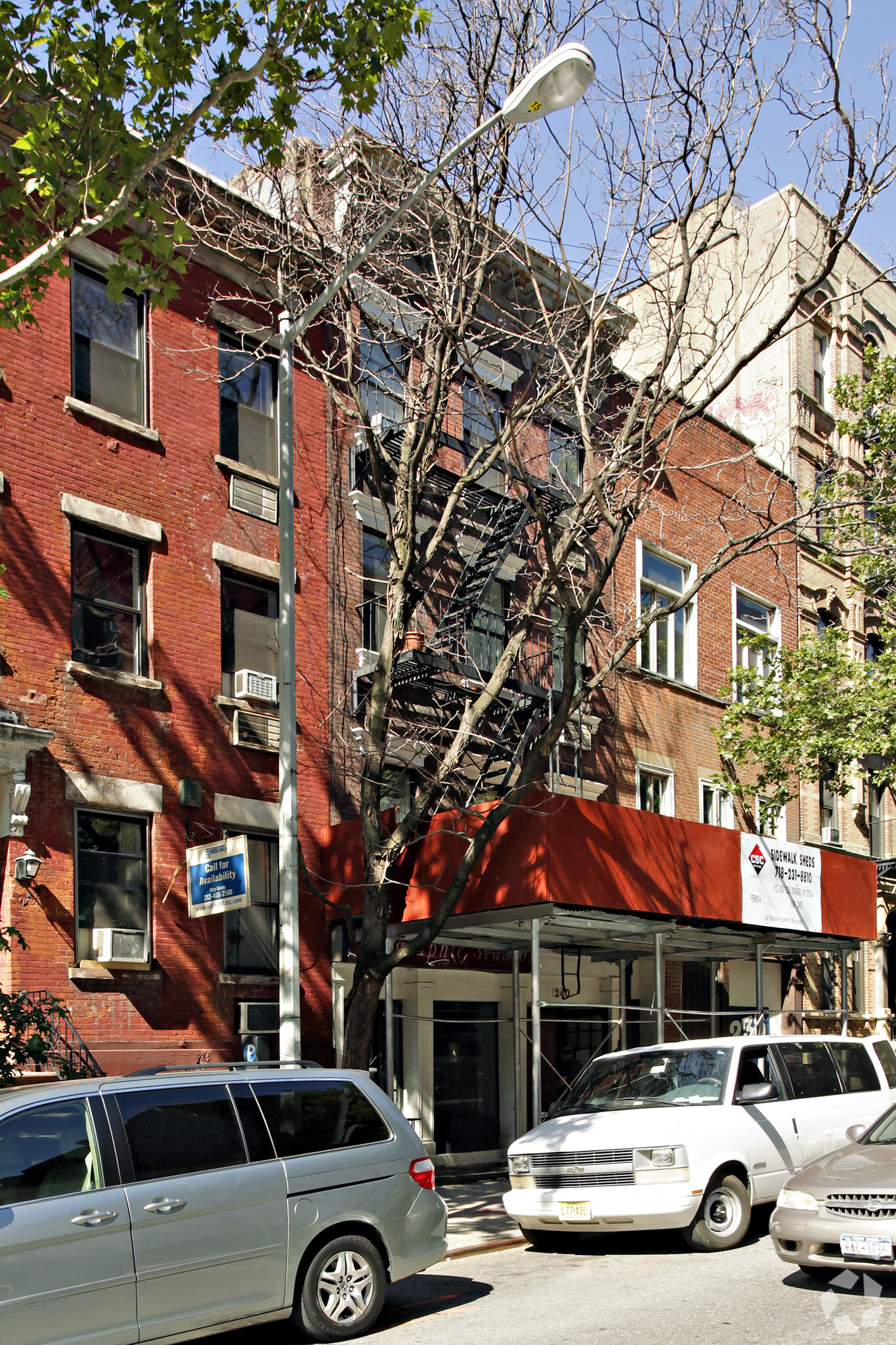 240 E 26th St, New York, NY for lease Primary Photo- Image 1 of 18