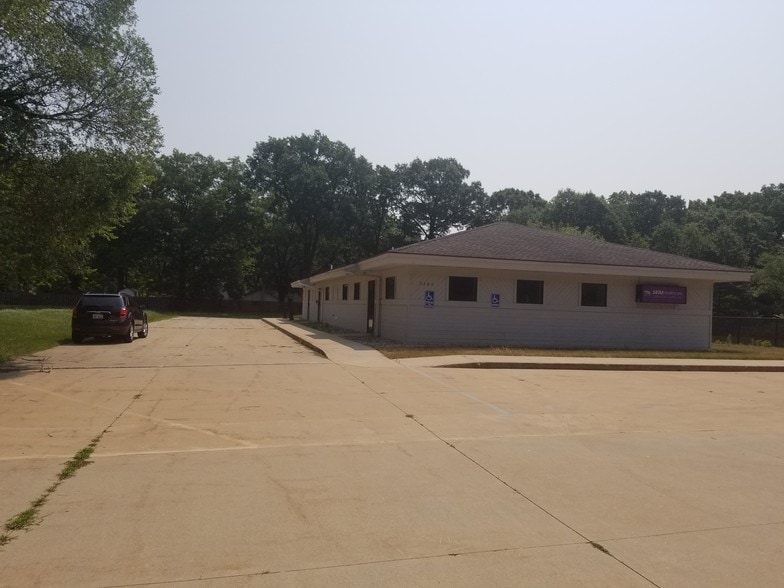 2680 Vulcan St, Norton Shores, MI for sale - Primary Photo - Image 1 of 1